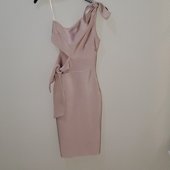 DRESS - Picture 3 of 3